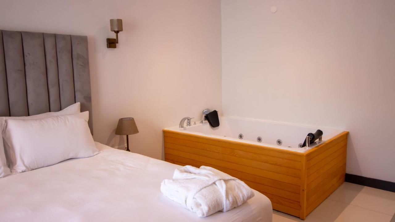 Lake Life Hotel İznik Екстериор снимка