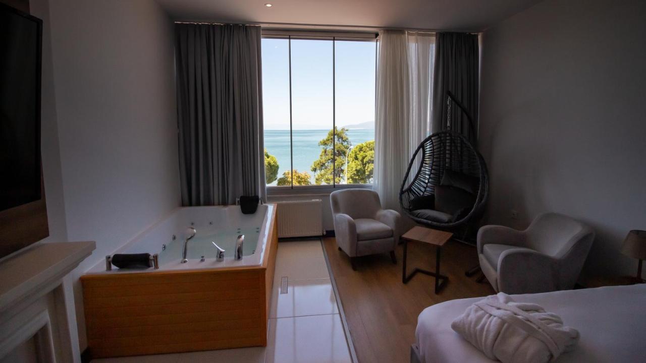 Lake Life Hotel İznik Екстериор снимка